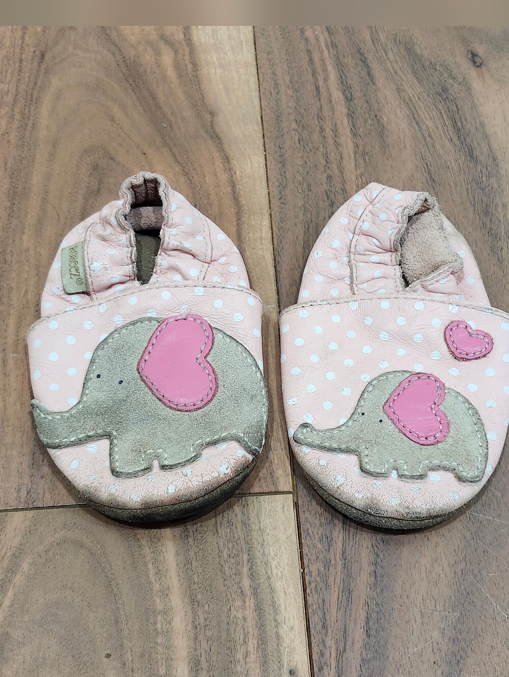 Robeez Pink Leather Polka Dot Baby Shoes with Elephant Heart 6-12mo